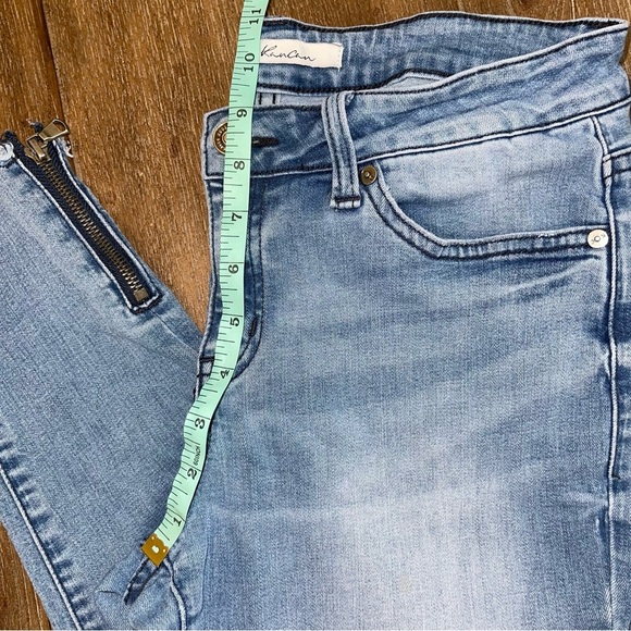 KanCan Skinny Distressed Jeans Women’s 29 Mid Rise Light Blue Wash Raw Hem - Picture 5 of 12